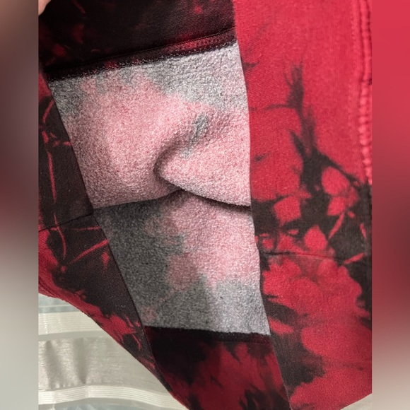 Jeffree Star Red and Black Pullover Hoodie with Gold Logo - Picture 6 of 6